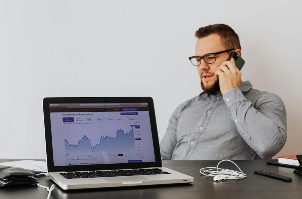 pedrovazpaulo business consultant